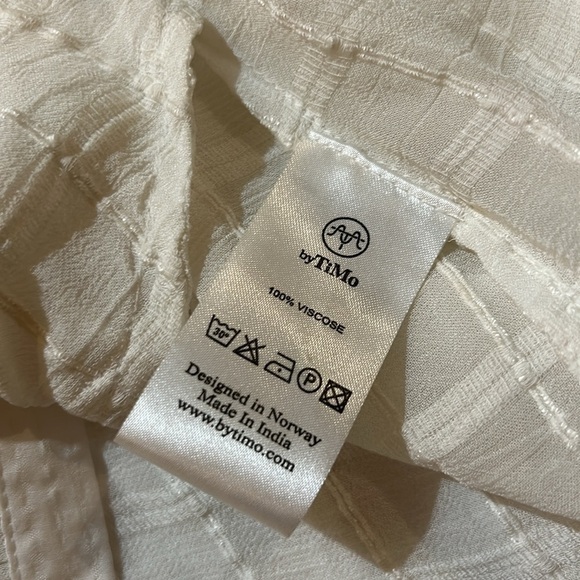 TiMo Duster. Large - Picture 10 of 14